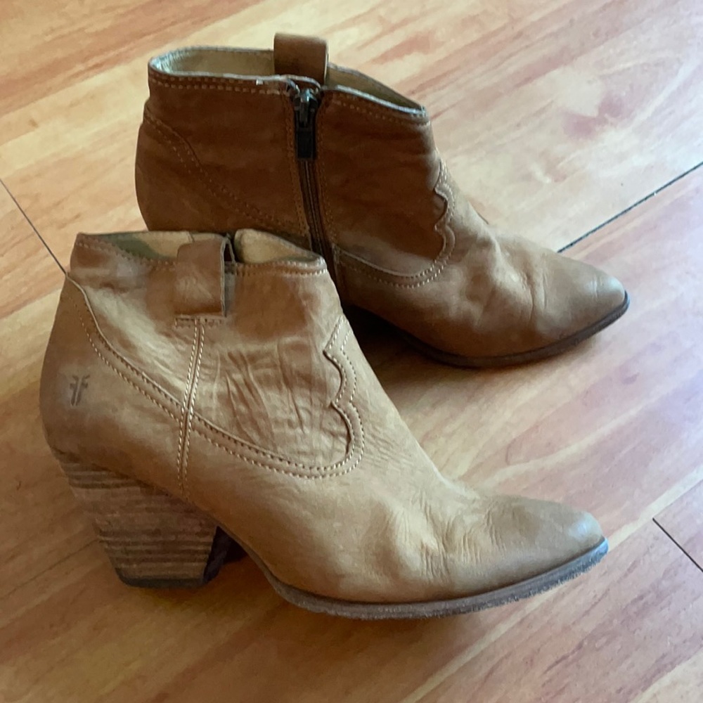 Frye ankle boots, 8.5